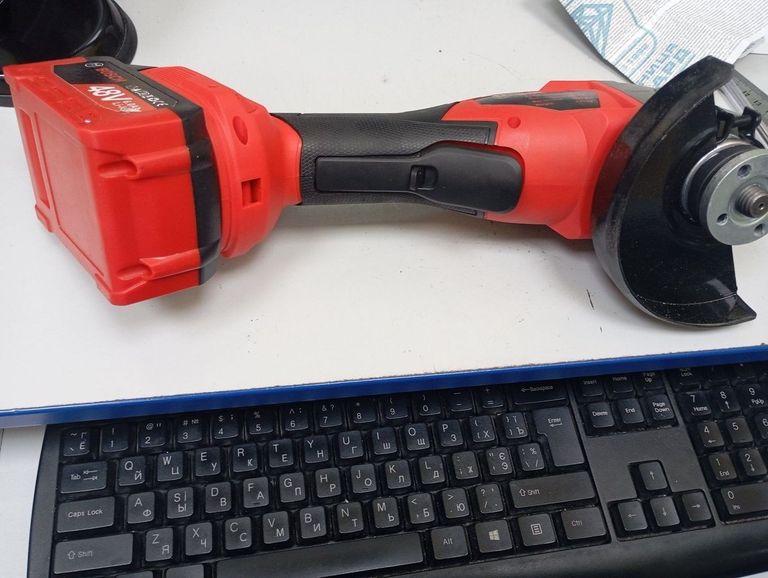 Купити Bosch (Копія) GWS 8-125 Б/У