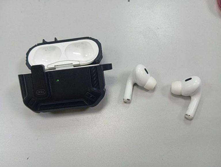 Купити Apple airpods pro 2nd generation Б/У