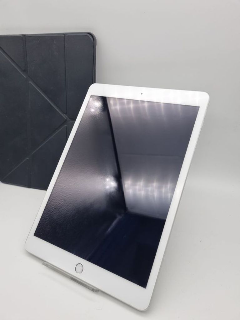 Объявление Apple a2270 ipad 8gen 128gb Б/У