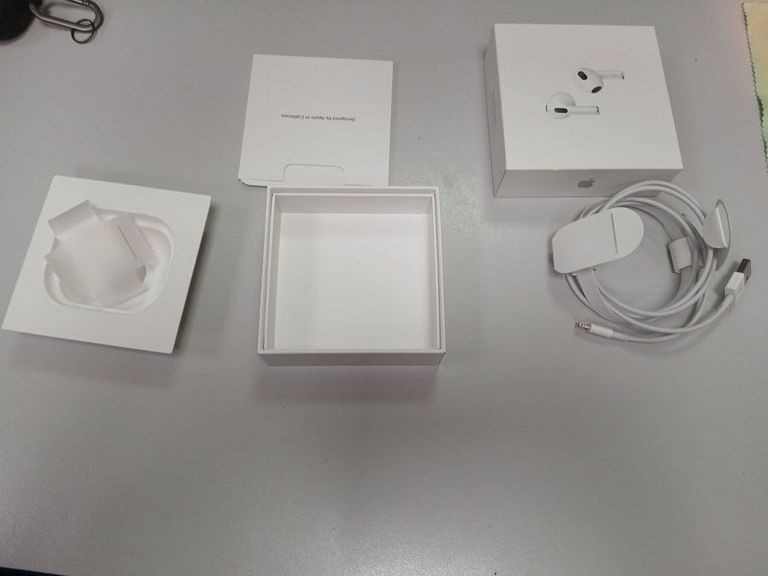 Apple airpods 3rd generation Код:01-200893603. Изображение 6