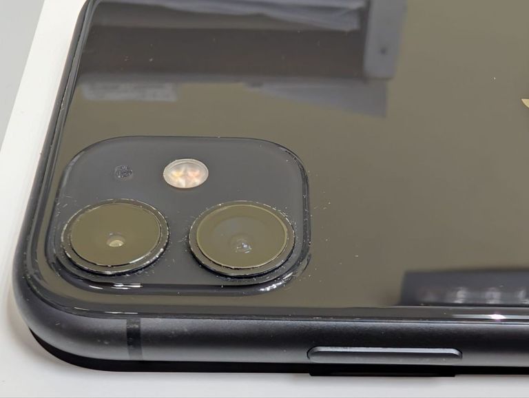 Розпродаж Apple iphone 11 64gb, продавець Техноскарб