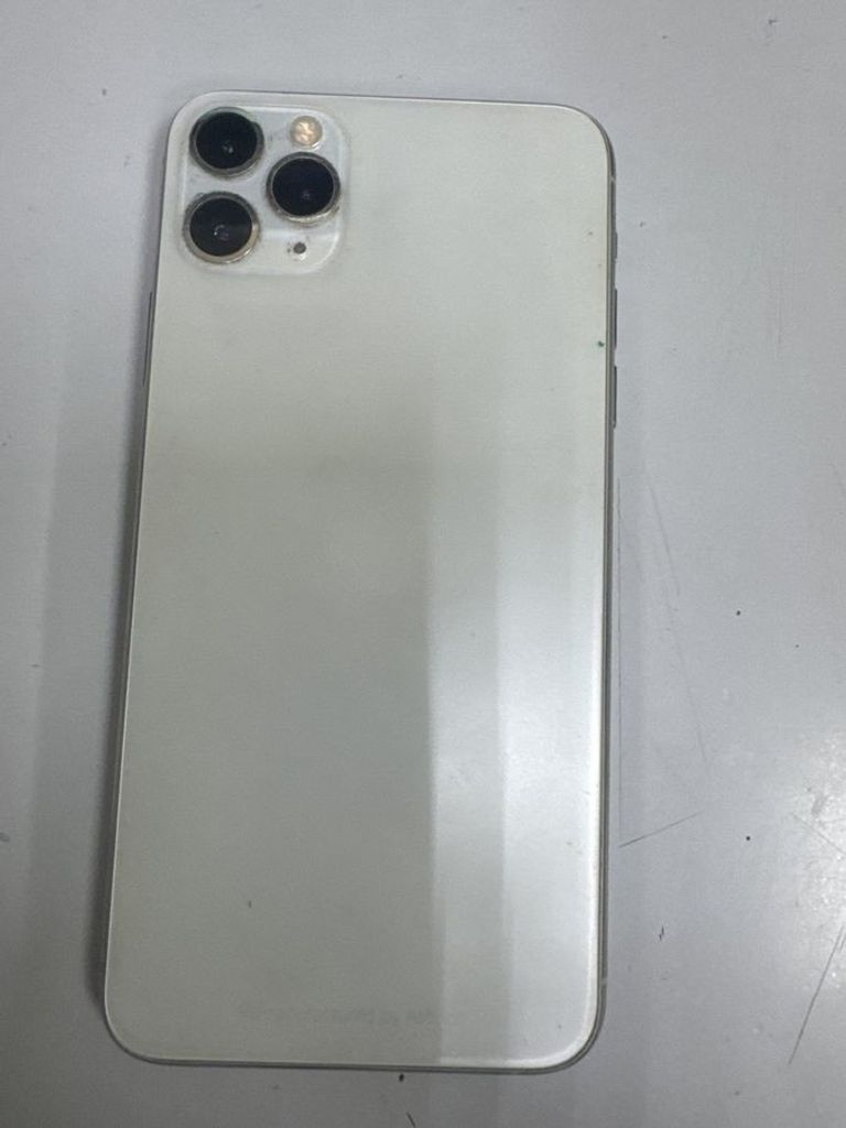 Купити Apple iphone 11 pro max 64gb Б/У