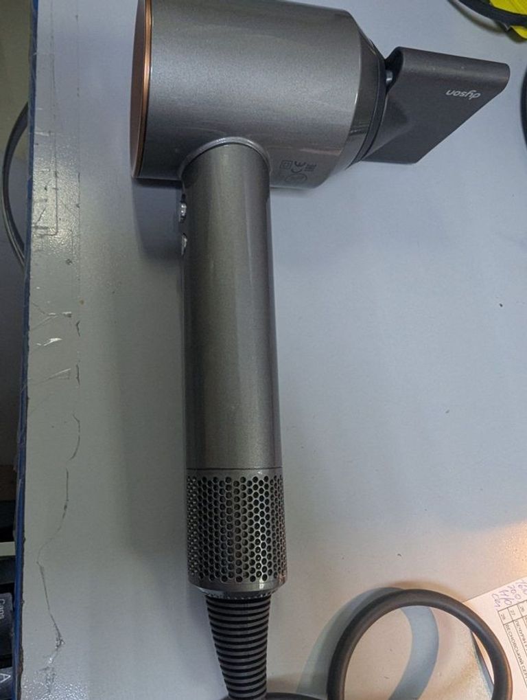 Дешево Dyson hd07 supersonic nickel/copper з ломбарду