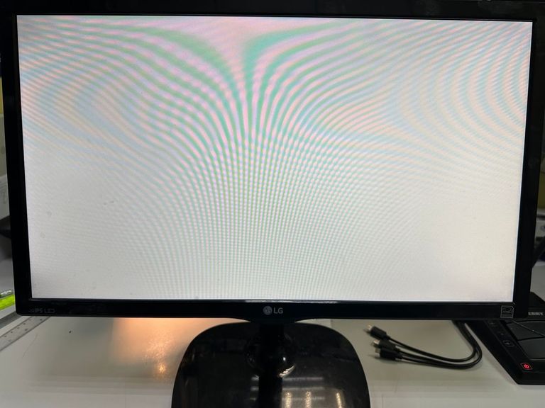 Купити Lg 22mp57a Б/У