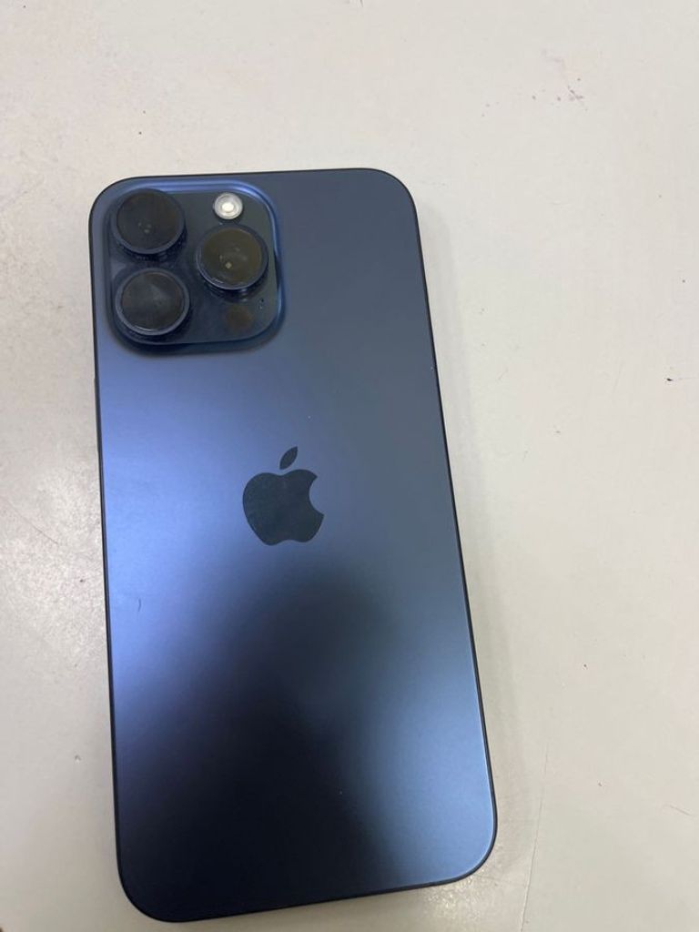 Дешево Apple iphone 15 pro max 256gb з ломбарду