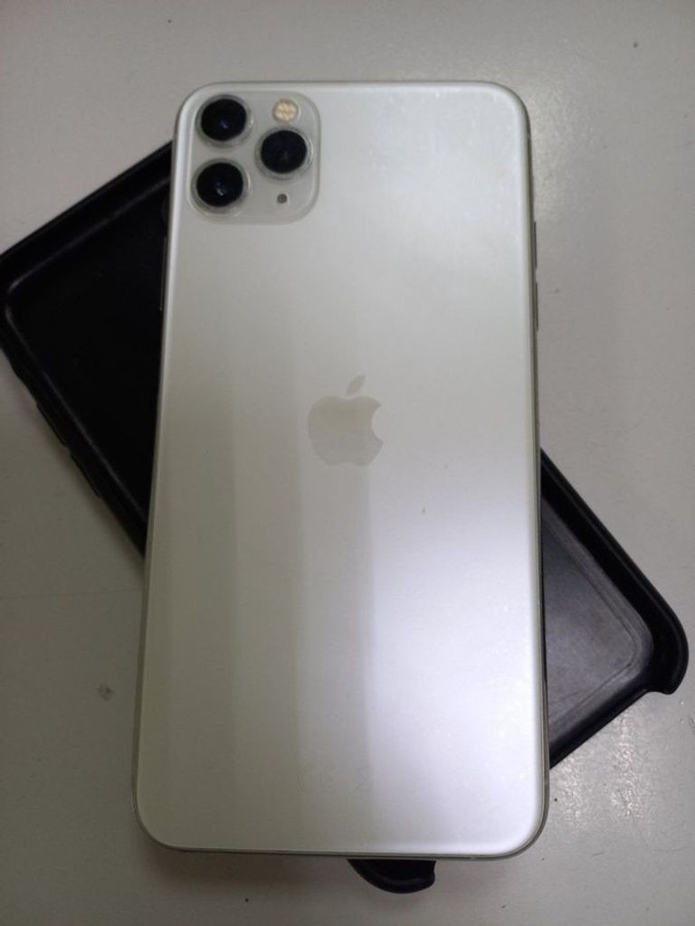 Дешево Apple iphone 11 pro max 64gb з ломбарду