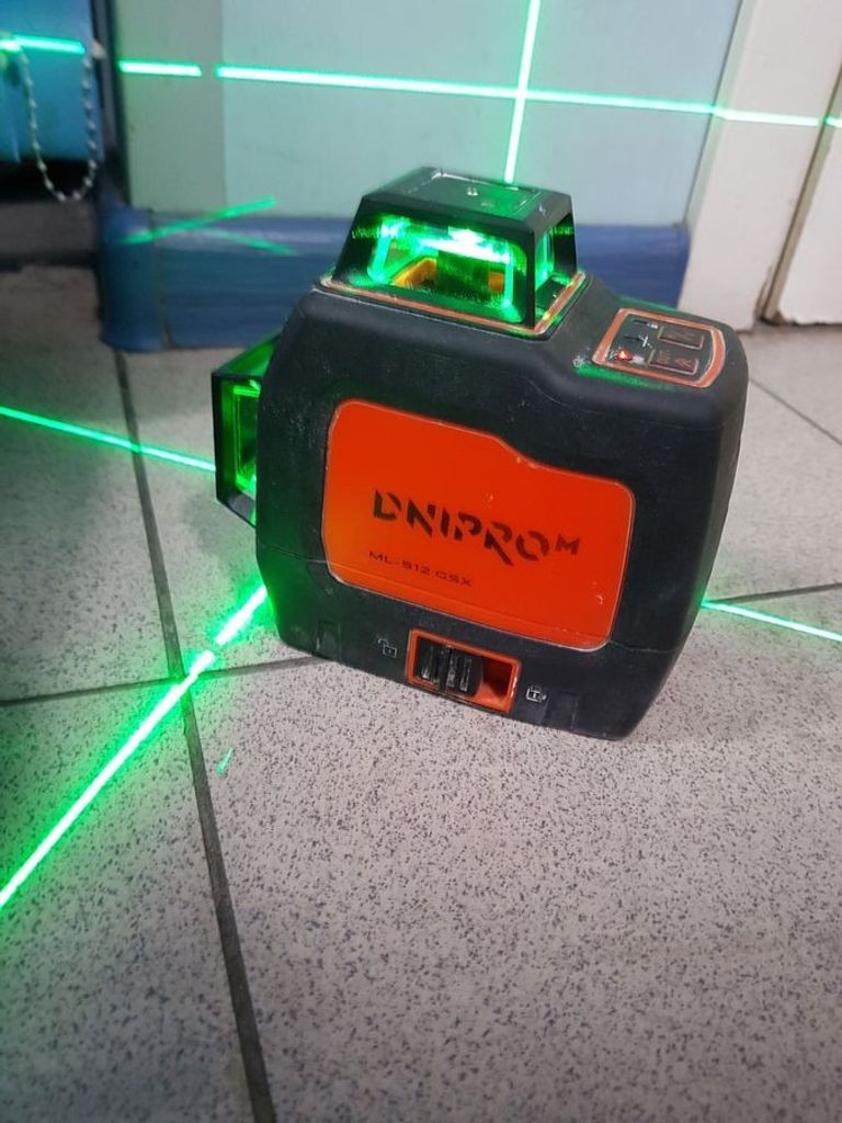 Дешево Dnipro-M ml-512gsx з ломбарду