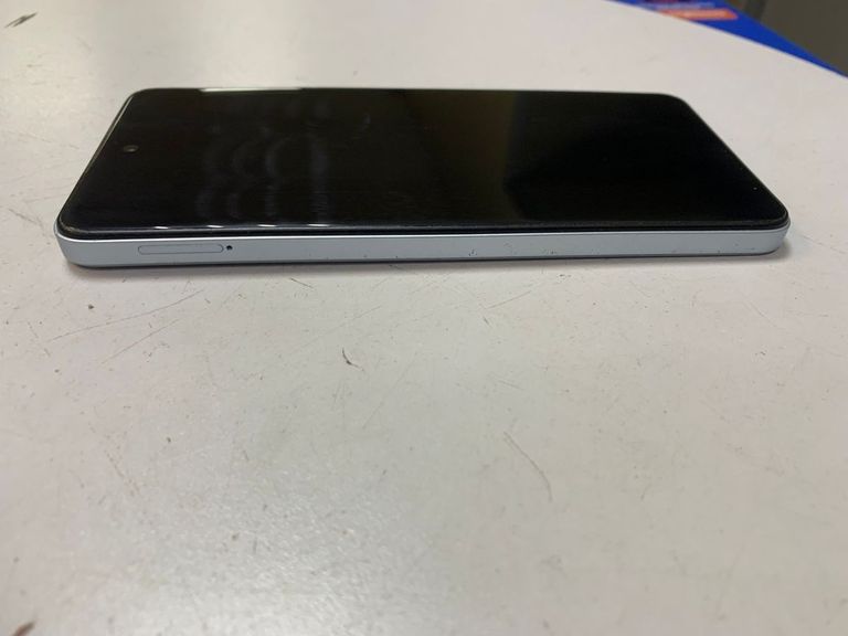 Дешево Tecno spark go 2024 3/64gb з ломбарду