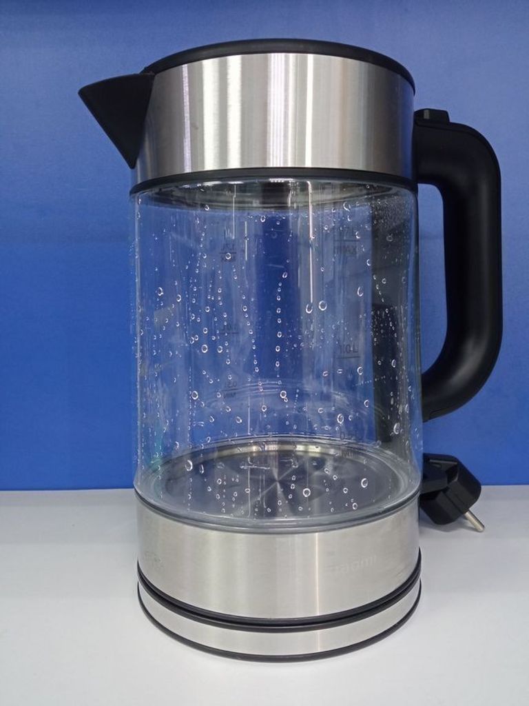 Дешиво Xiaomi electric glass kettle с ломбарда