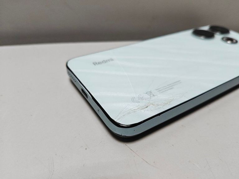 Xiaomi Redmi 13C 4/128GB Navy Blue Код:01-200920896. Зображення 7