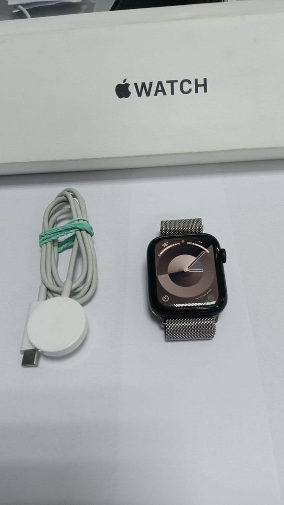 Apple watch se 2 gps 44mm aluminium case Код:01-200920927. Изображение 5