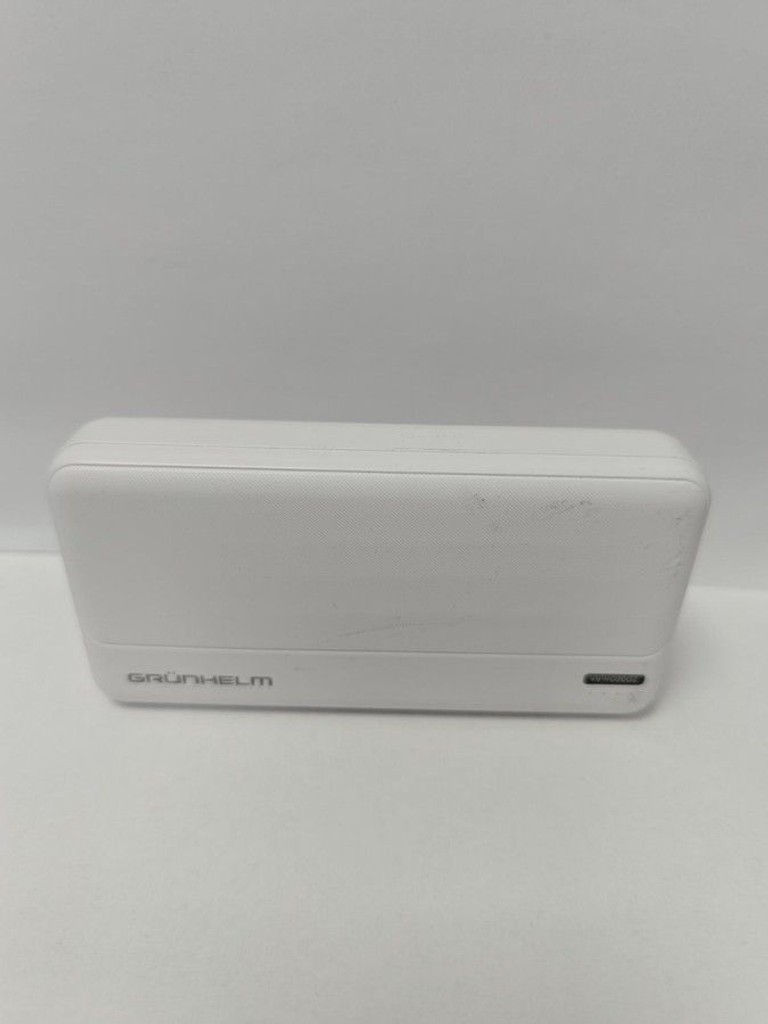 Объявление Grunhelm GP-20B 20000mAh 20W Black Б/У