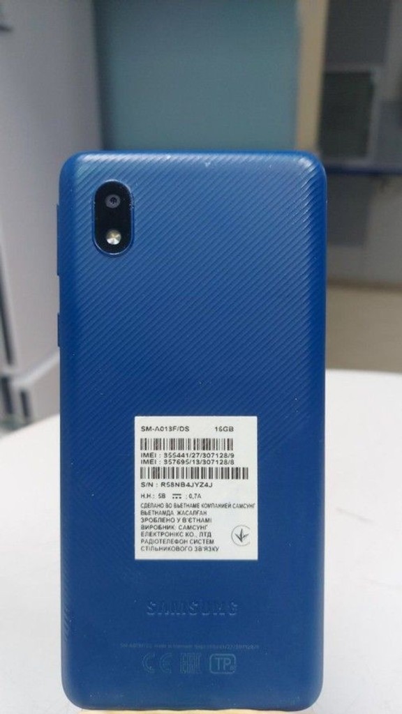 Дешиво Samsung a013f galaxy a01 core 1/16gb с ломбарда