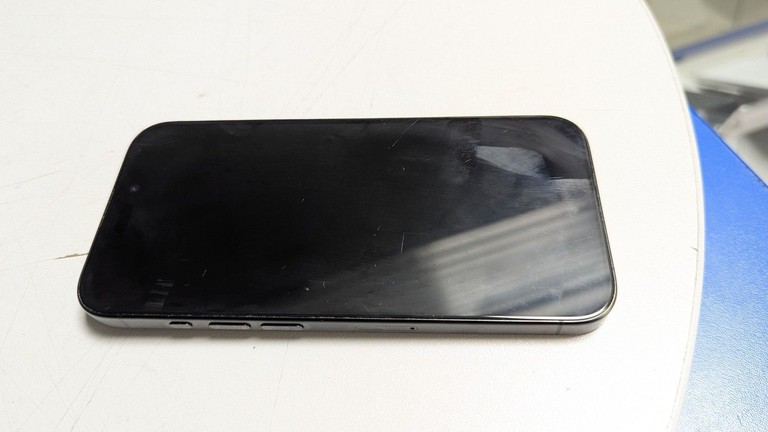 Apple iphone 15 pro 128gb Код:01-200937241. Изображение 6