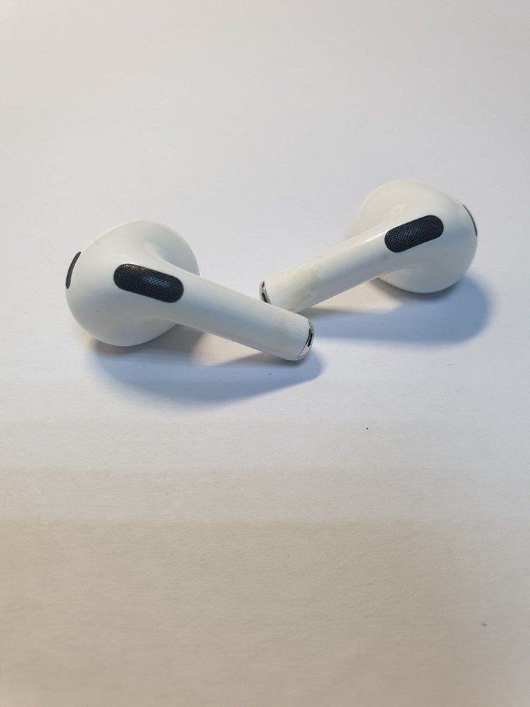 Apple airpods 3rd generation Код:01-200938681. Изображение 5
