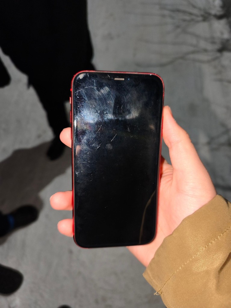 Apple iPhone 11 128GB Red Slim Box (MHDK3) Код:null. Зображення 10