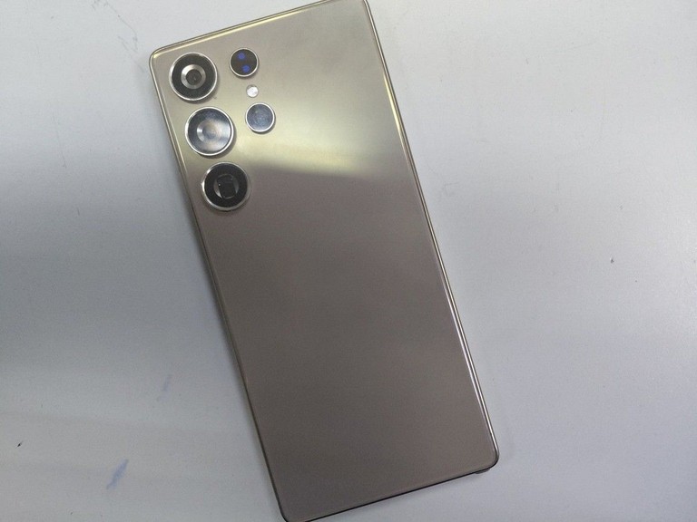 Оголошення Samsung (Копія) galaxy s25 ultra 8/256gb Б/У