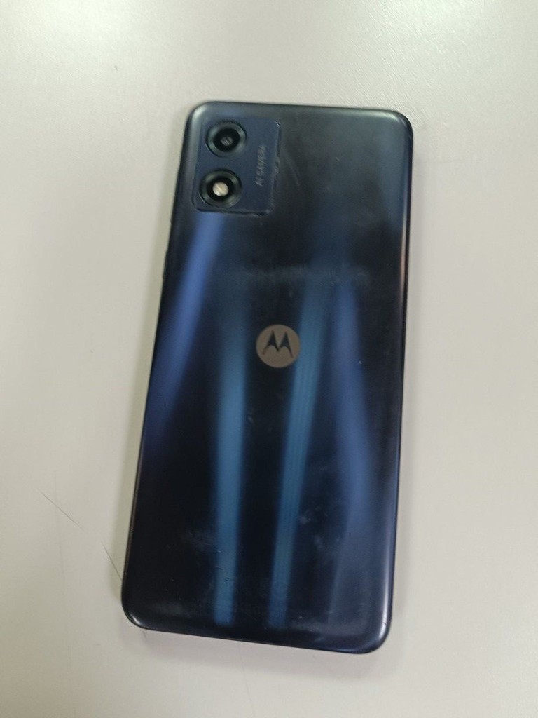 Объявление Motorola moto e13 2/64gb Б/У