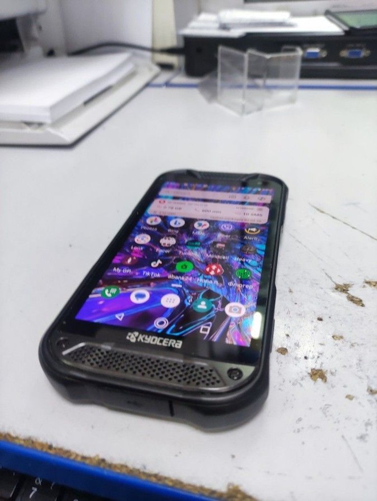Объявление Kyocera duraforce pro 2 e6920 4/64gb Б/У