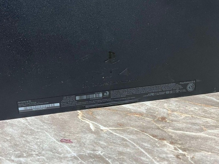 Оголошення Sony playstation 4 500gb Б/У