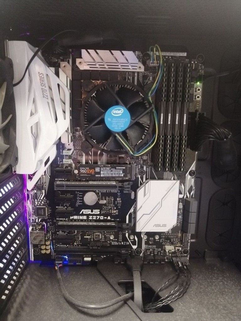 Пк intel core i7-7700/ram 32 gb/hdd відсутній/ssd 500 gb/інтегрована Код:01-200978866. Изображение 9