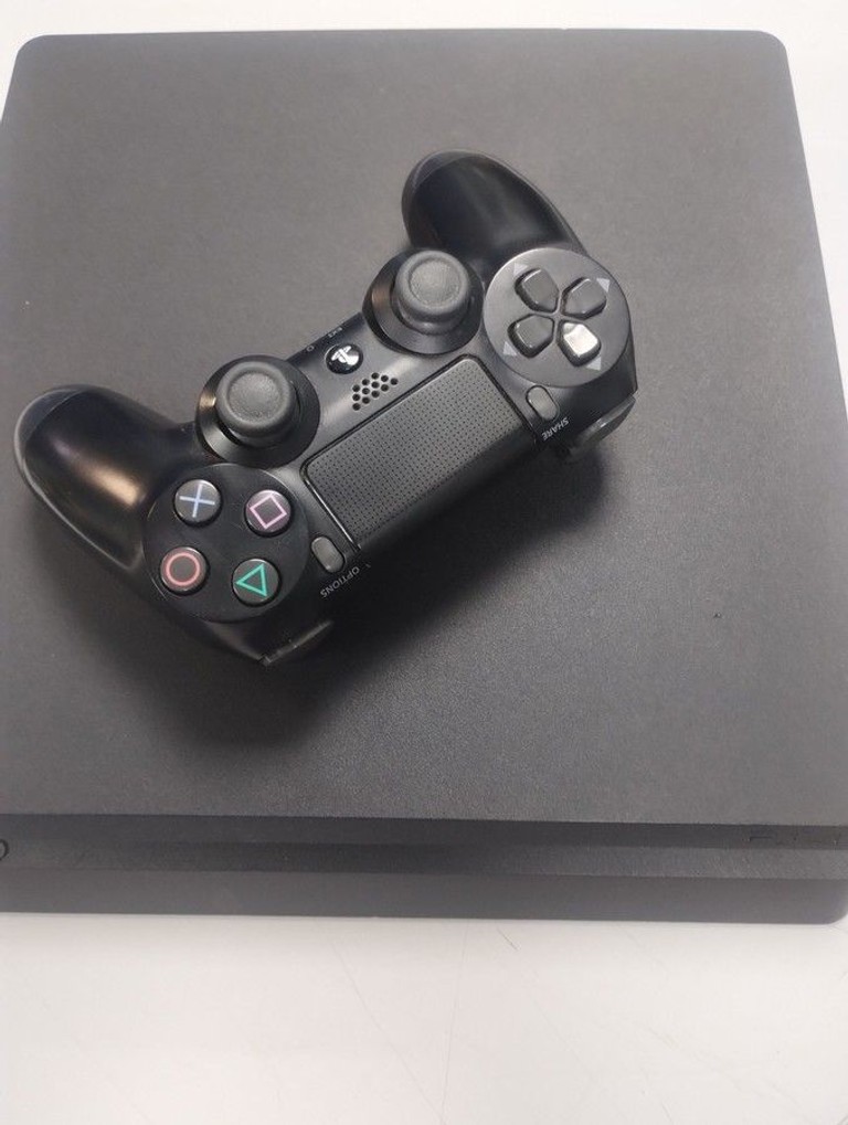 Купить Sony playstation 4 500gb Б/У
