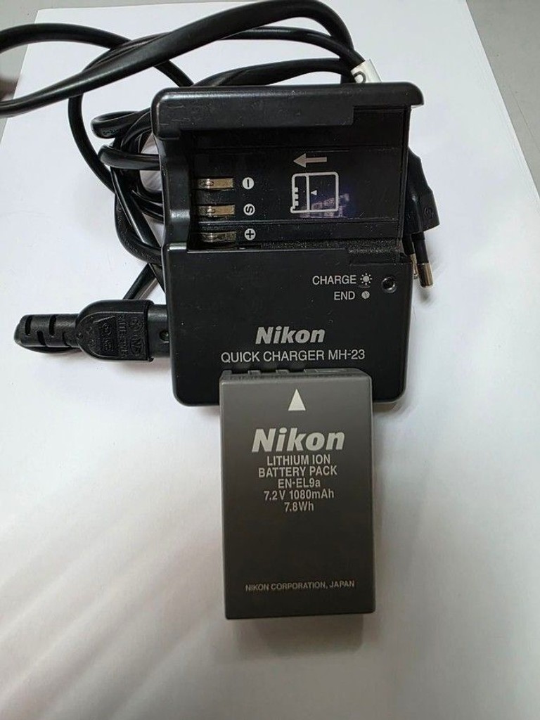 Nikon d3000 kit /af-s nikkor 18-55mm 1:3,5-5,6g vr dx Код:01-200986617. Зображення 8