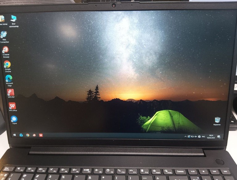 Купити Lenovo 15/ryzen 3 7320u ddr5/8gb ddr5/hdd *відсутній/ssd 256 gb/*інтегрована Б/У