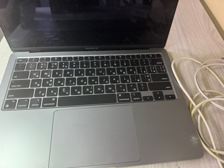 Оголошення Apple MacBook Air 13'' Late 2020 Б/У