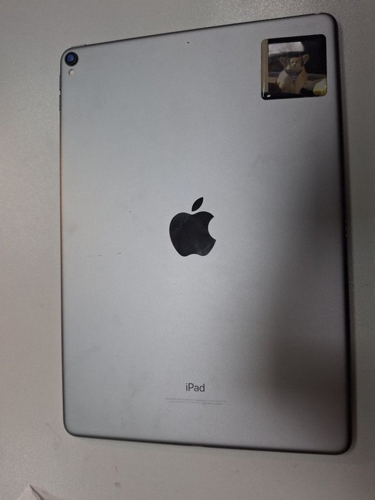 Оголошення Apple ipad pro 10.5 256gb a1701 Б/У