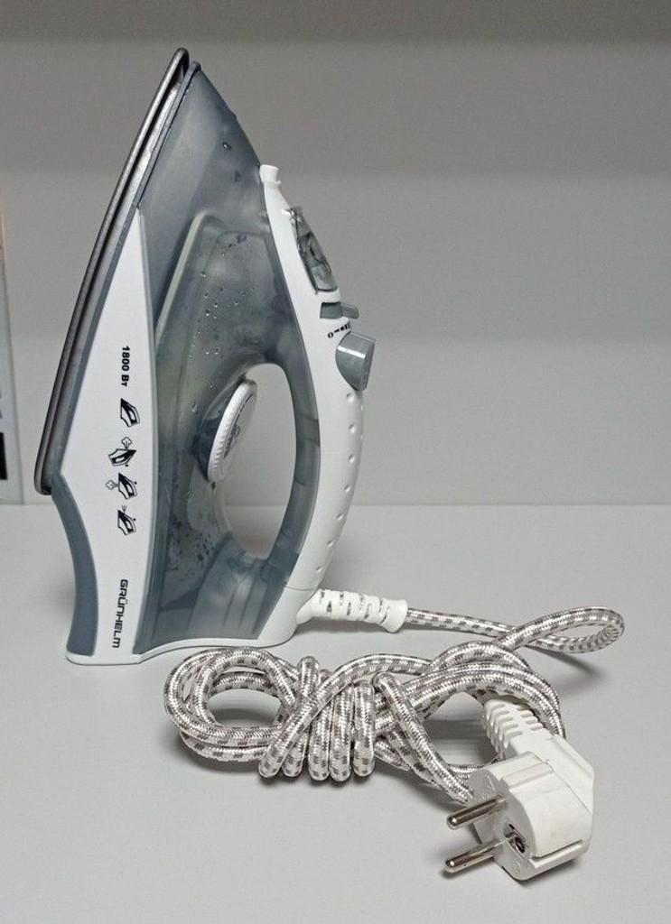 Купить Grunhelm EI8817AG Б/У