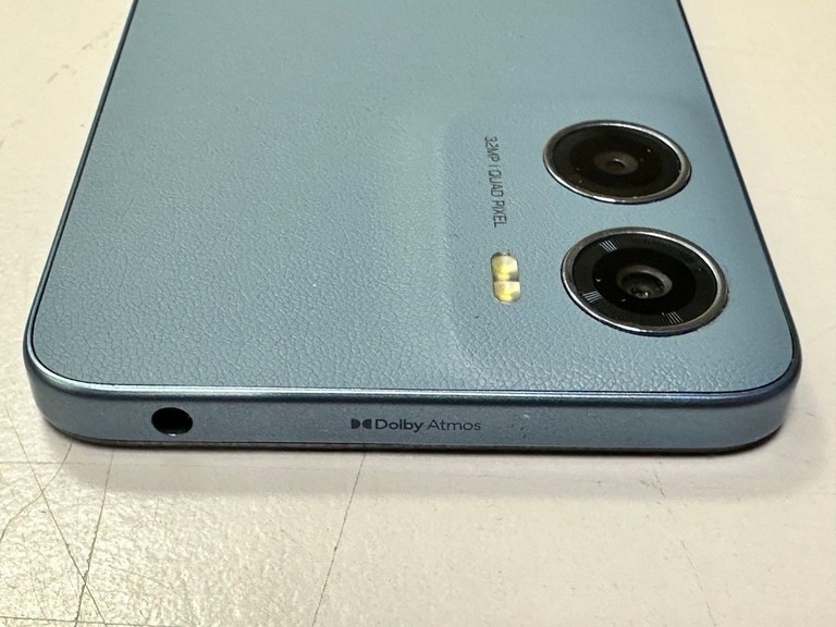 Дешево Motorola moto e15 2/64gb з ломбарду