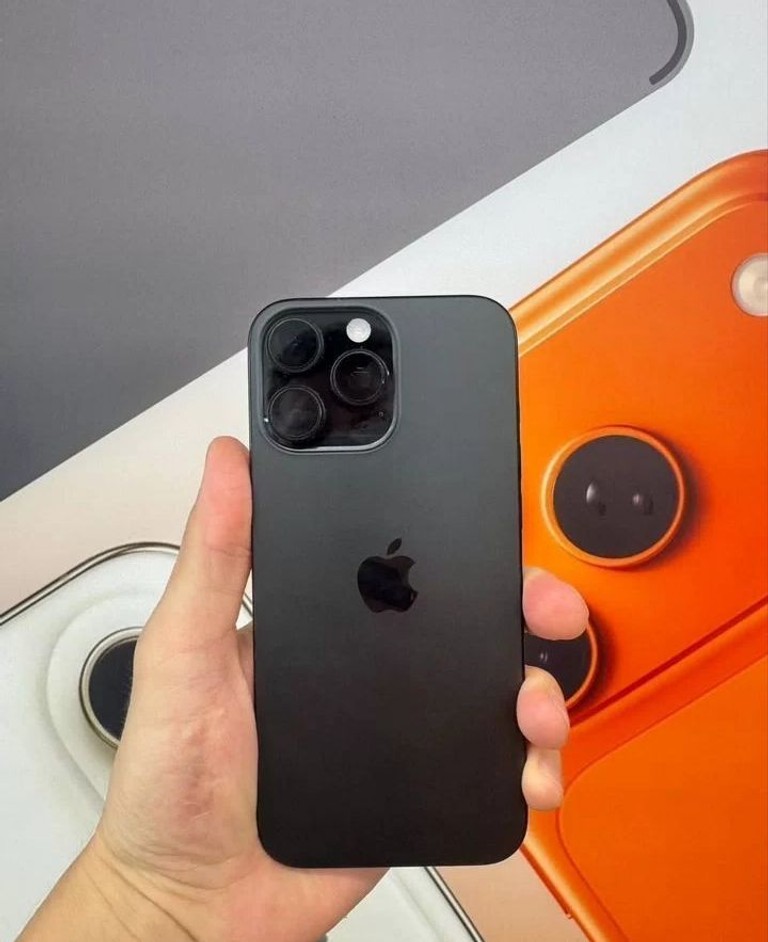 Объявление Apple iPhone 16 Pro Max 256GB Desert Titanium (MYWX3) Б/У