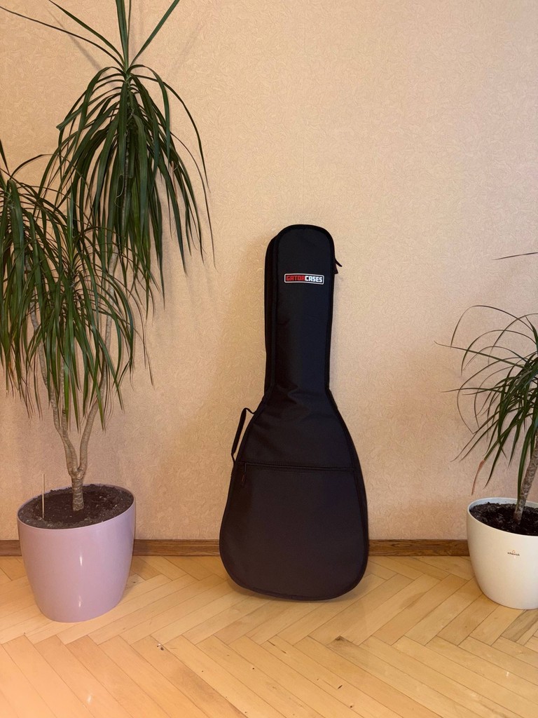 Оголошення Yamaha C40M Б/У