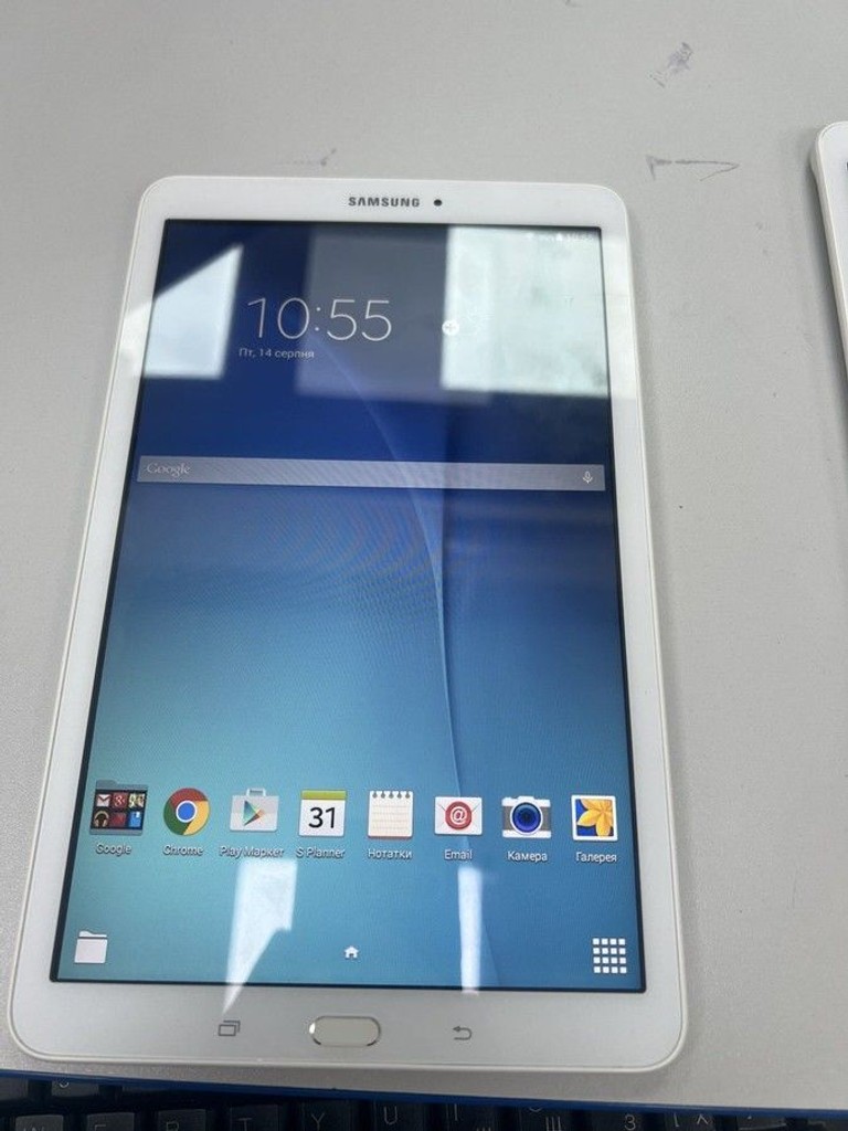 Дешиво Samsung galaxy tab e 9.6 8gb с ломбарда