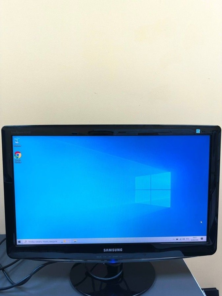 Купити Samsung b2430l Б/У