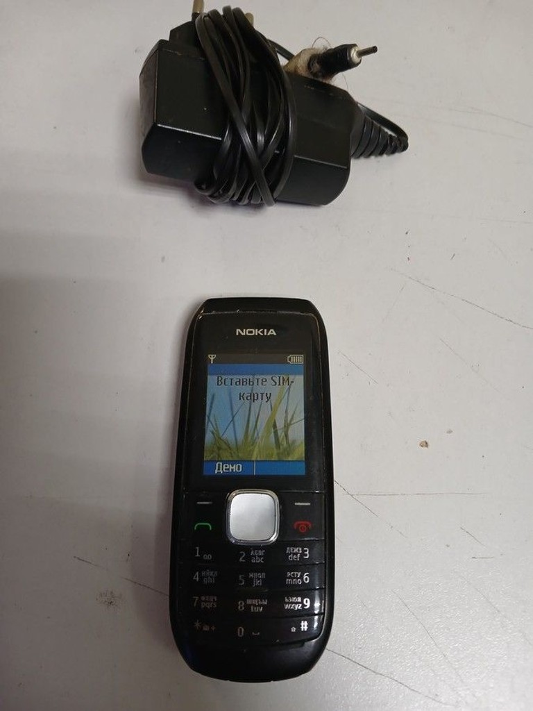 Купити Nokia 1800 Б/У
