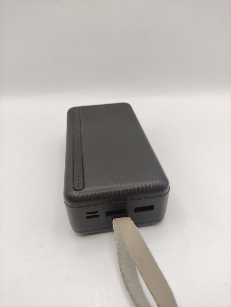 Дешево Hoco j73 30000mah з ломбарду