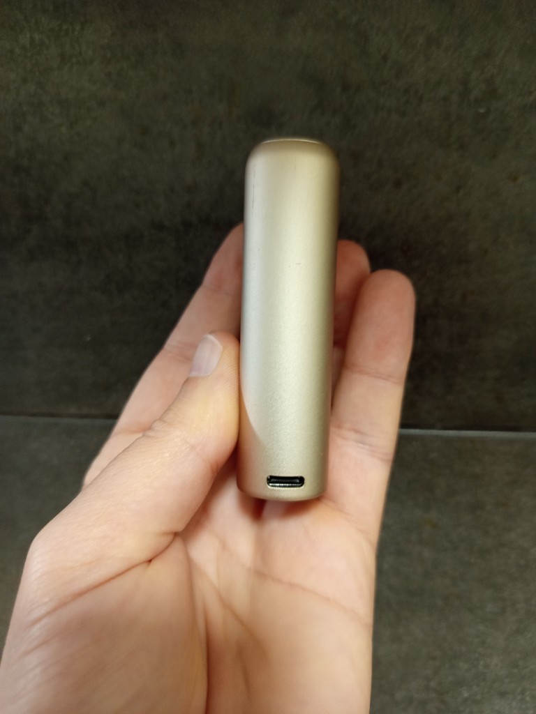 GLO Hyper Plus Limited Edition Золотой пристрій,система для нагрівання,нагрева тютюну,табака Код:null. Изображение 6