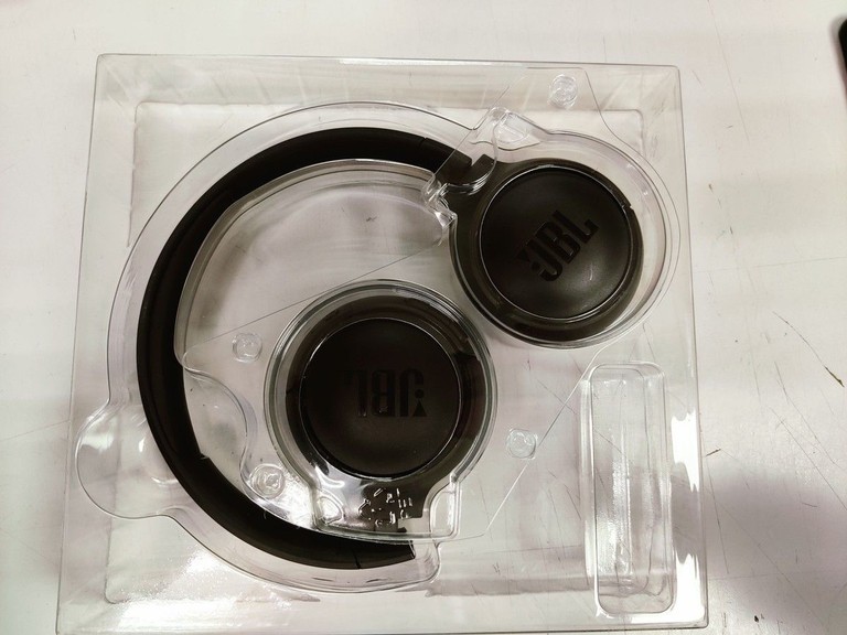 Дешиво Jbl tune 510bt с ломбарда
