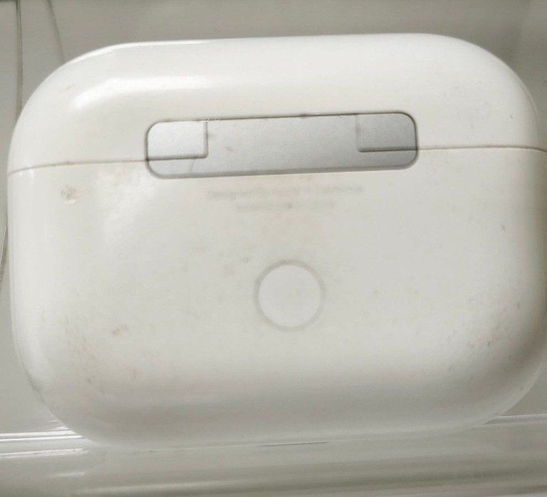 Apple airpods pro 2nd generation magsafe Код:01-201160271. Изображение 6