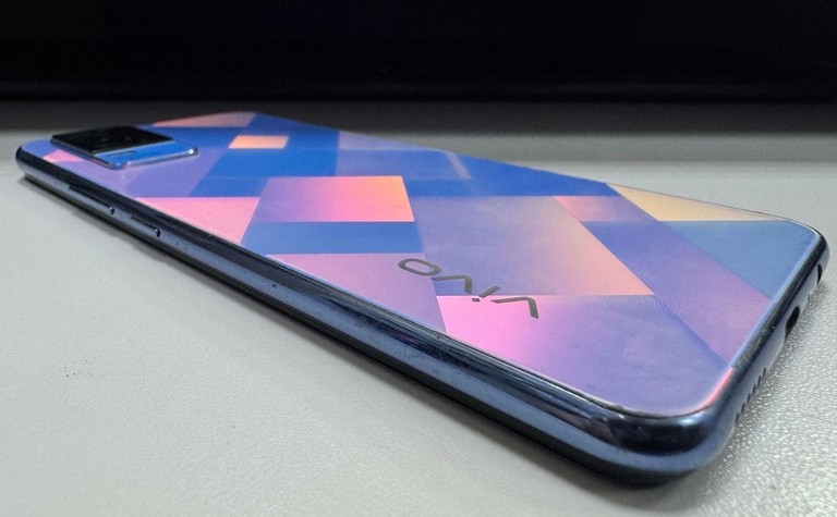 Vivo v21e 8/128gb Код:01-201175086. Зображення 6
