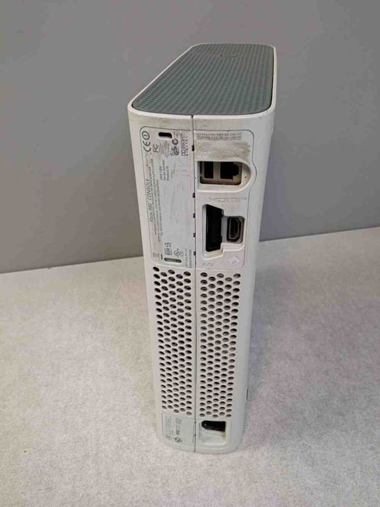 Microsoft Xbox 360 Wireless Controller White (JR9-00002) Код:2000003205967. Изображение 6