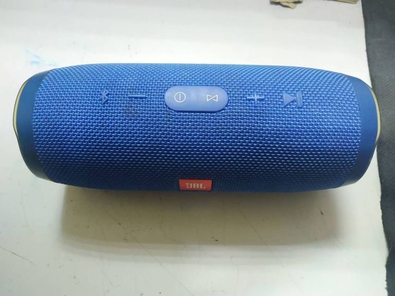 Купити Jbl charge 3 Б/У