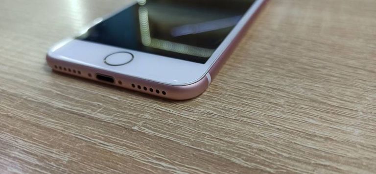 Apple iphone 7 32gb Код:01-19011292. Изображение 7