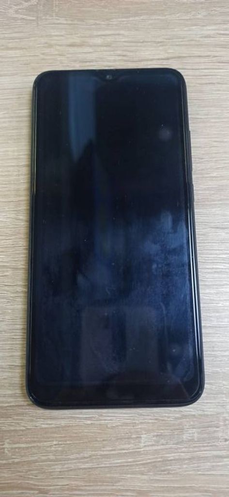 Купить Xiaomi Redmi 7 2/16GB Black Б/У