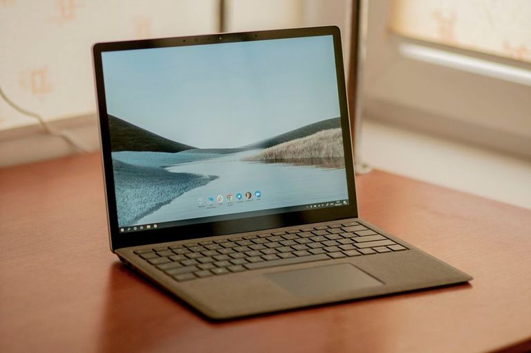 Купити Microsoft Surface Laptop Platinum (KSR-00001) Б/У