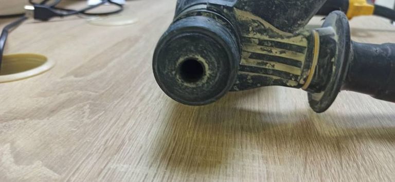 Розпродаж Dewalt d25133qs, продавець Техноскарб