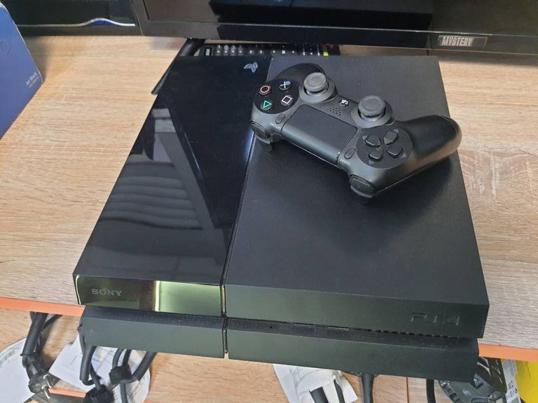 Оголошення Sony playstation 4 500gb Б/У