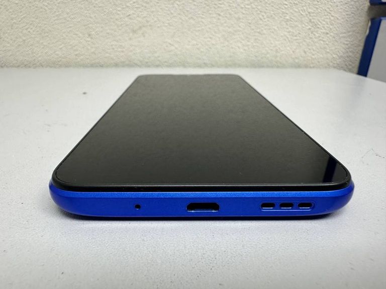 Дешево Xiaomi redmi 9a 4/64gb з ломбарду